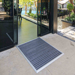 بررسی مزایای پادری آلومینیومی درمت: دوام، سبک وزن و سازگاری با سطوح مختلف