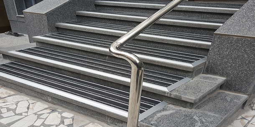 پادری آلومینیومی  یک سانتی لاستیک و موکت ـ کد: 450 