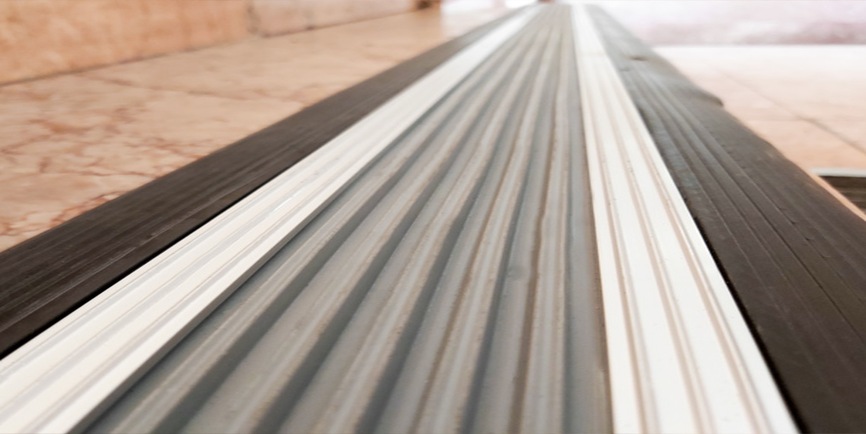 ترمز پله پی وی سی 