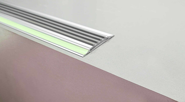 ترمز پله پله آلومینیومی تک تخت 